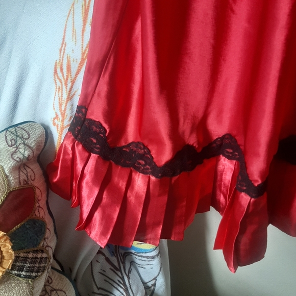 VTG Gold Victoria's Secret Lingerie Nightie Dress Satin 2 VS Ruffle - Picture 7 of 14